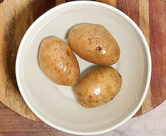 Lesson 1: Recipe 5 – Boiled Potatoes, a foolproof basic. – Victorian  Cooking School